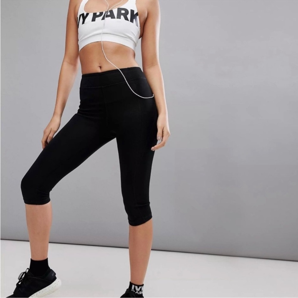 Ivy Park High Rise Capri Leggings Black